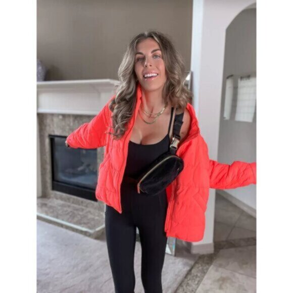 FREE PEOPLE Movement Pippa Packable Puffer in Hot Watermelon Size Medium NWT - Picture 15 of 15